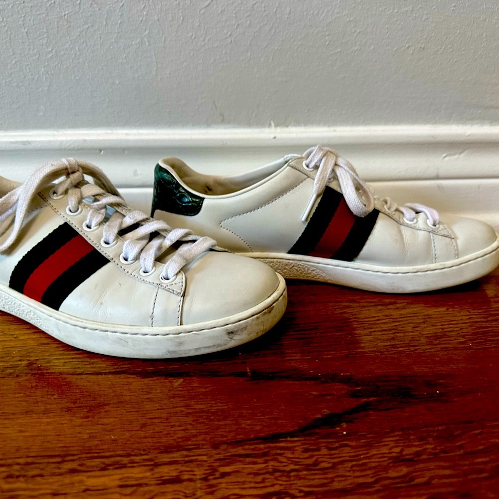 Classic Gucci Ace Leather Sneaker